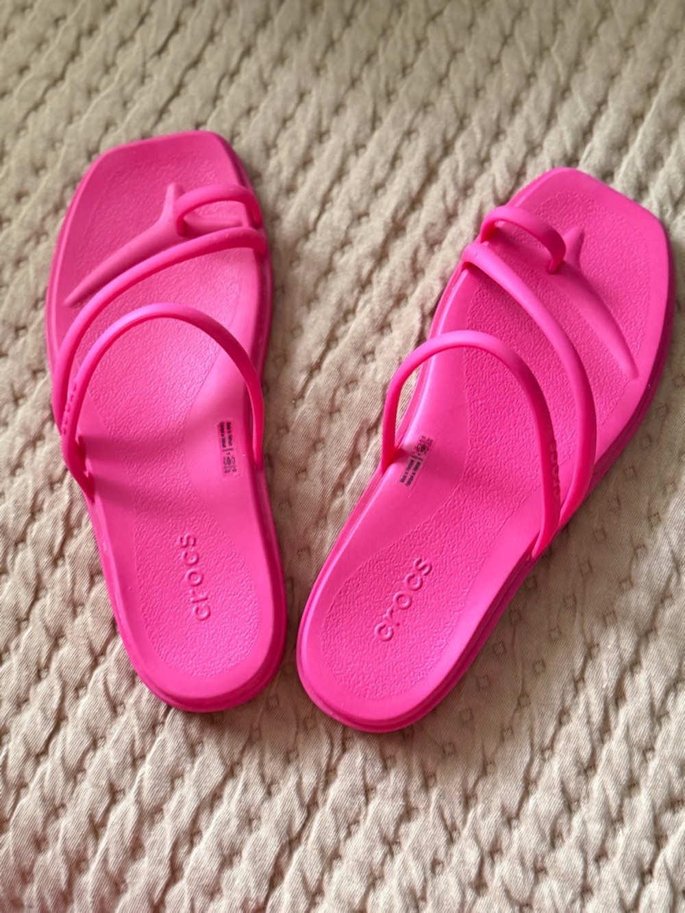 CROCS Women's Neon Pink Strappy Slide Sandals